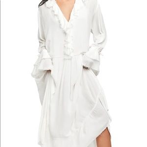 FREE PEOPLE White Maxi Dress NWT 🤍